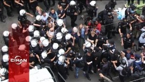 İstiklal’de Gezi eylemcilerine müdahale (Tepeden)