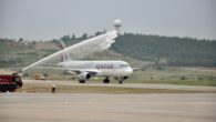 Qatar Airways’in ilk uçağı İzmir’e iniş yaptı
