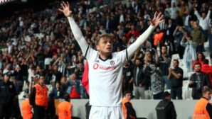 Beşiktaş, Aytemiz Alanyaspor’u 2-1 Mağlup Etti