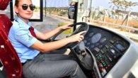 İzmir’de kadın şoför dönemi