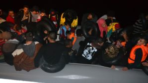 İzmir’de 263 kaçak göçmen yakalandı